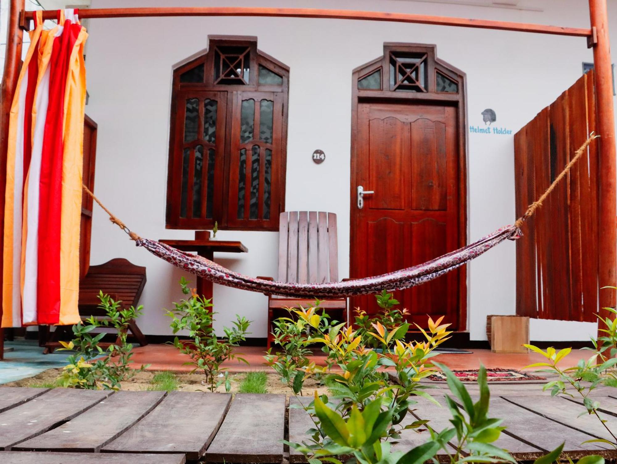 Surfers Park Arugambay Bed & Breakfast Arugam Bay Exterior photo