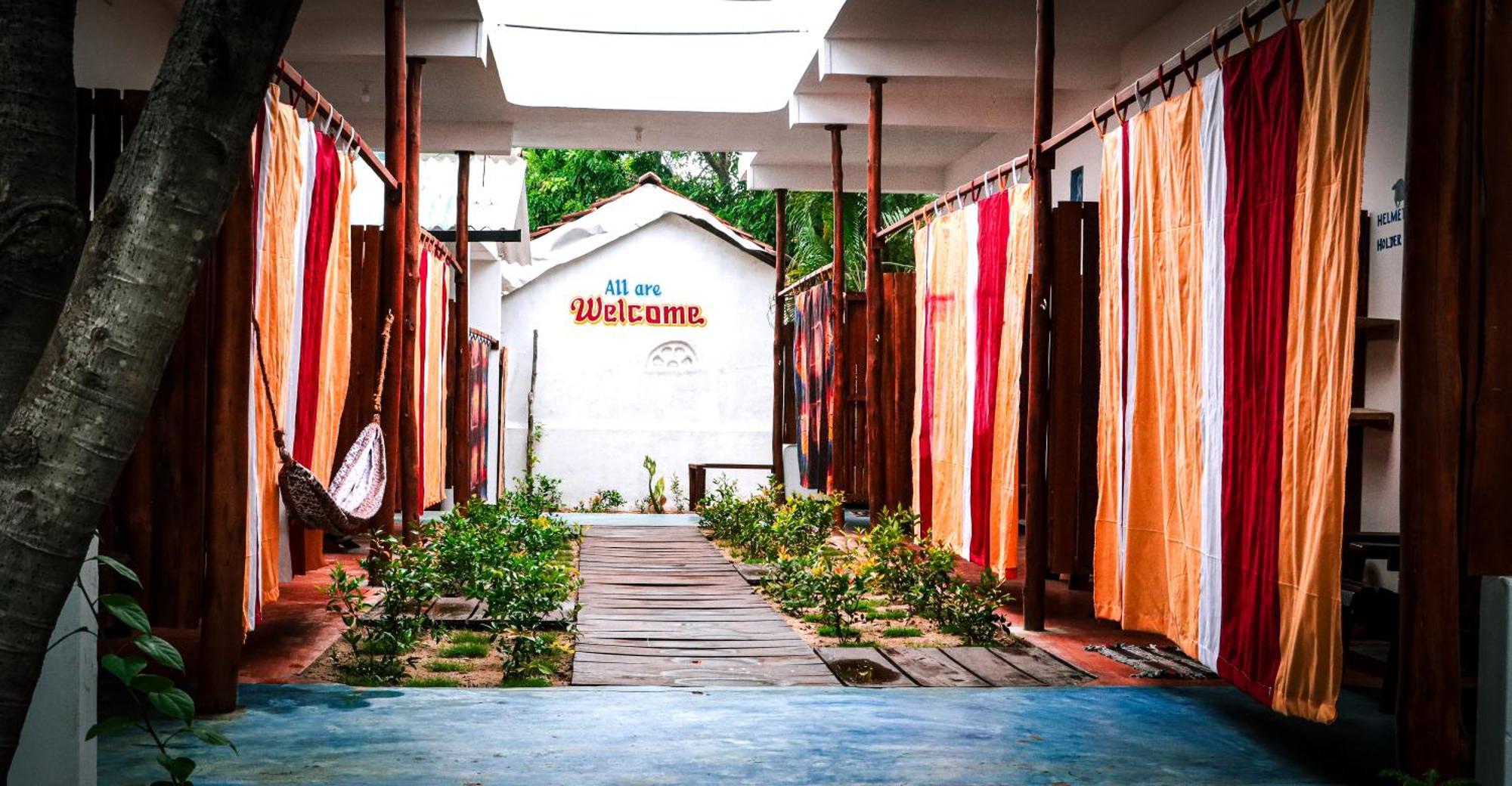 Surfers Park Arugambay Bed & Breakfast Arugam Bay Exterior photo